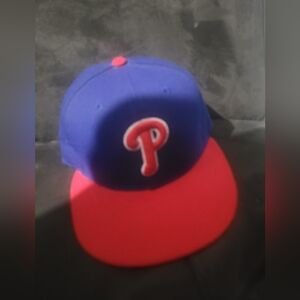 Official On Field Cap Philadelphia Phillies fitted.